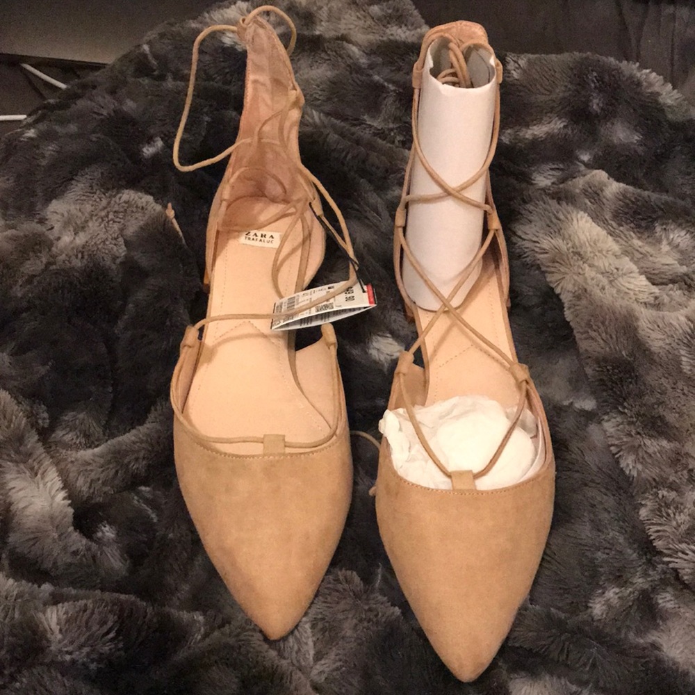 Zara NWT Lace up ballet flats - nude size 41